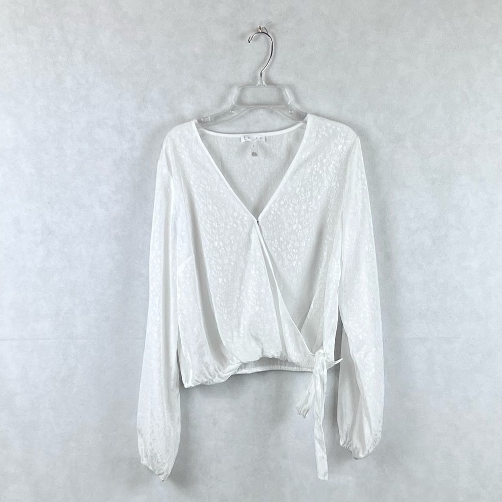 Sz S Leith White Floral Wrap Top